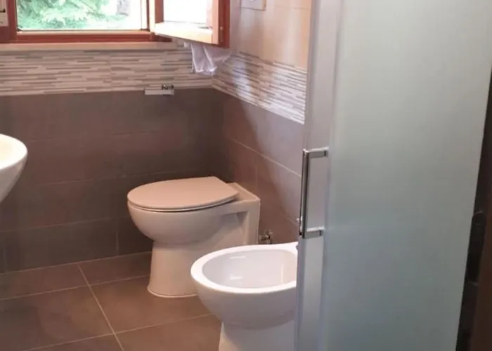 Poolside Serenity-beahost Apartment