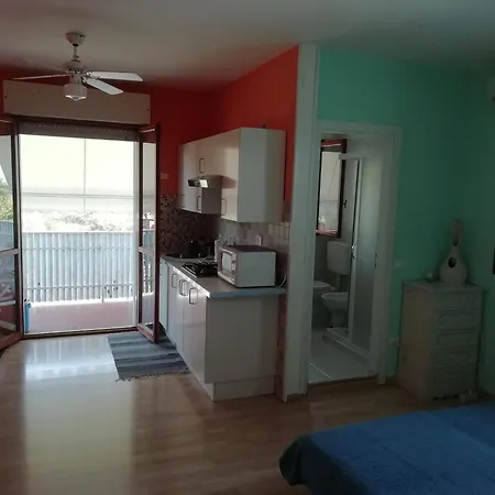 Poolside Serenity-beahost Lägenhet