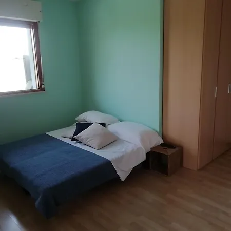 Poolside Serenity-beahost * 비비오네